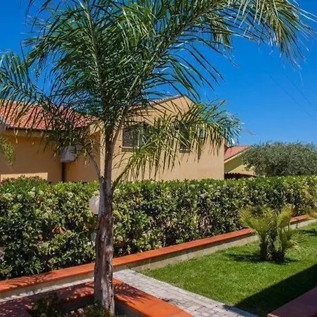Ferienwohnung Fuer 6 Personen Ca 75 Qm In Cefalu, Sizilien Nordkueste Von Sizilien - B59143 Apartment