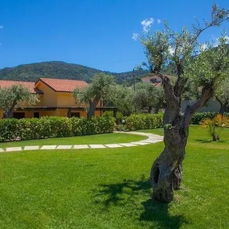 Ferienwohnung Fuer 6 Personen Ca 75 Qm In Cefalu, Sizilien Nordkueste Von Sizilien - B59143