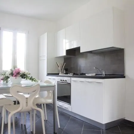 Apartment Ferienwohnung Fuer 6 Personen Ca 75 Qm In Cefalu, Sizilien Nordkueste Von Sizilien - B59143 *